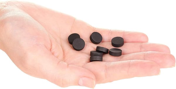 Активированный уголь без мифов: когда важнее образ жизни, а не сорбент